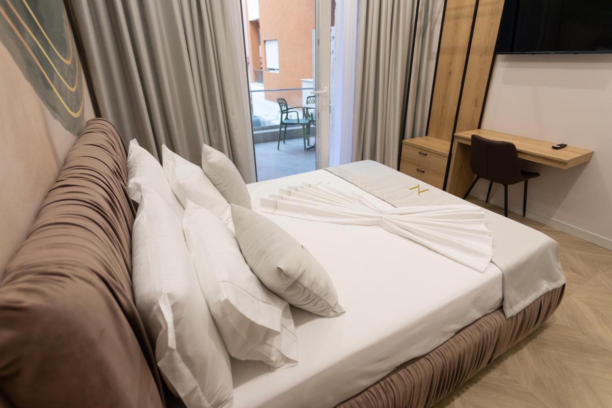 Nayel Hotel Дуррес Экстерьер фото