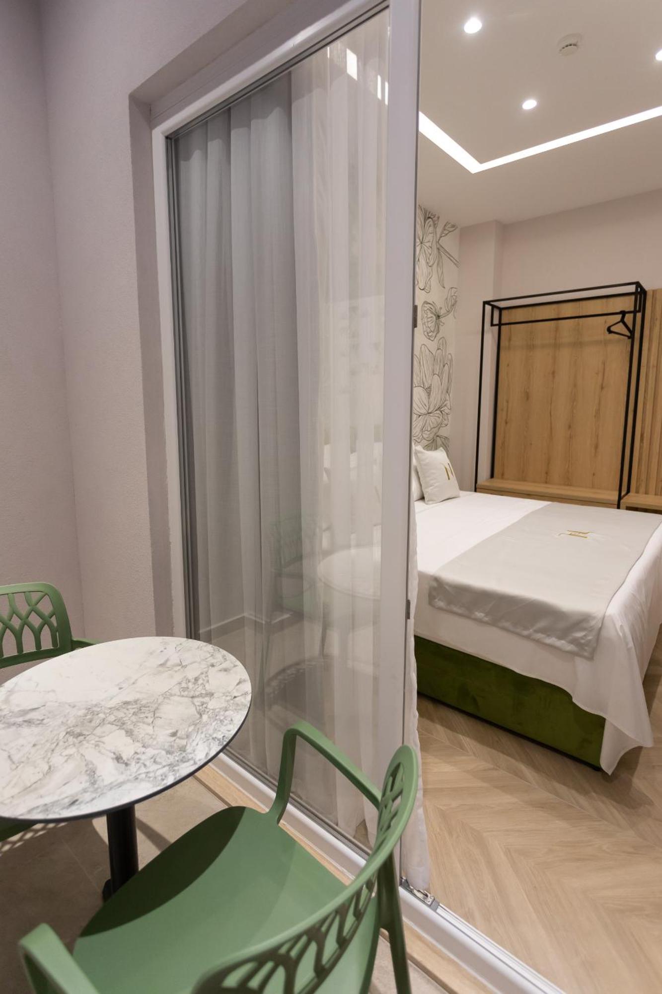 Nayel Hotel Дуррес Экстерьер фото