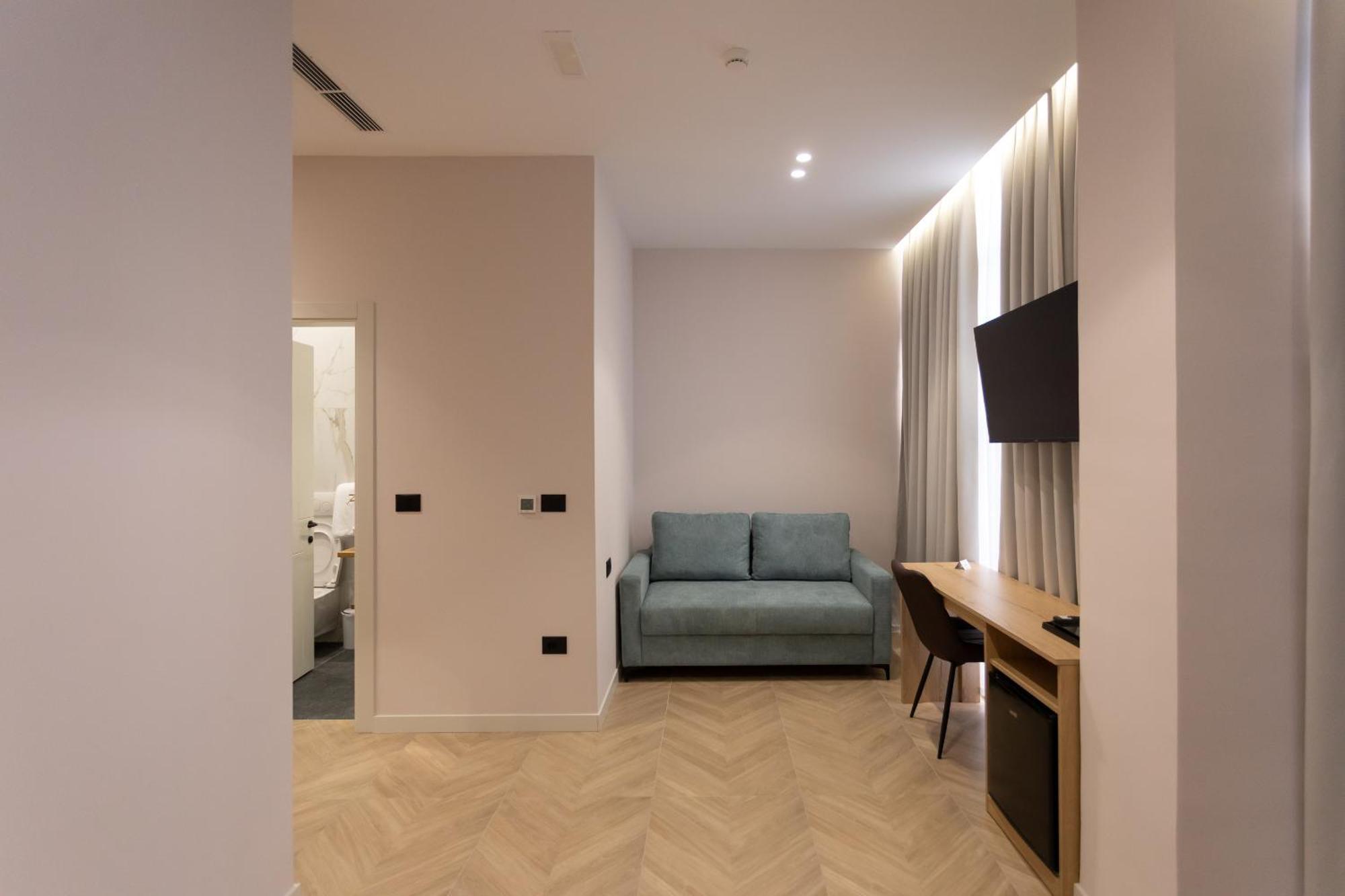 Nayel Hotel Дуррес Экстерьер фото