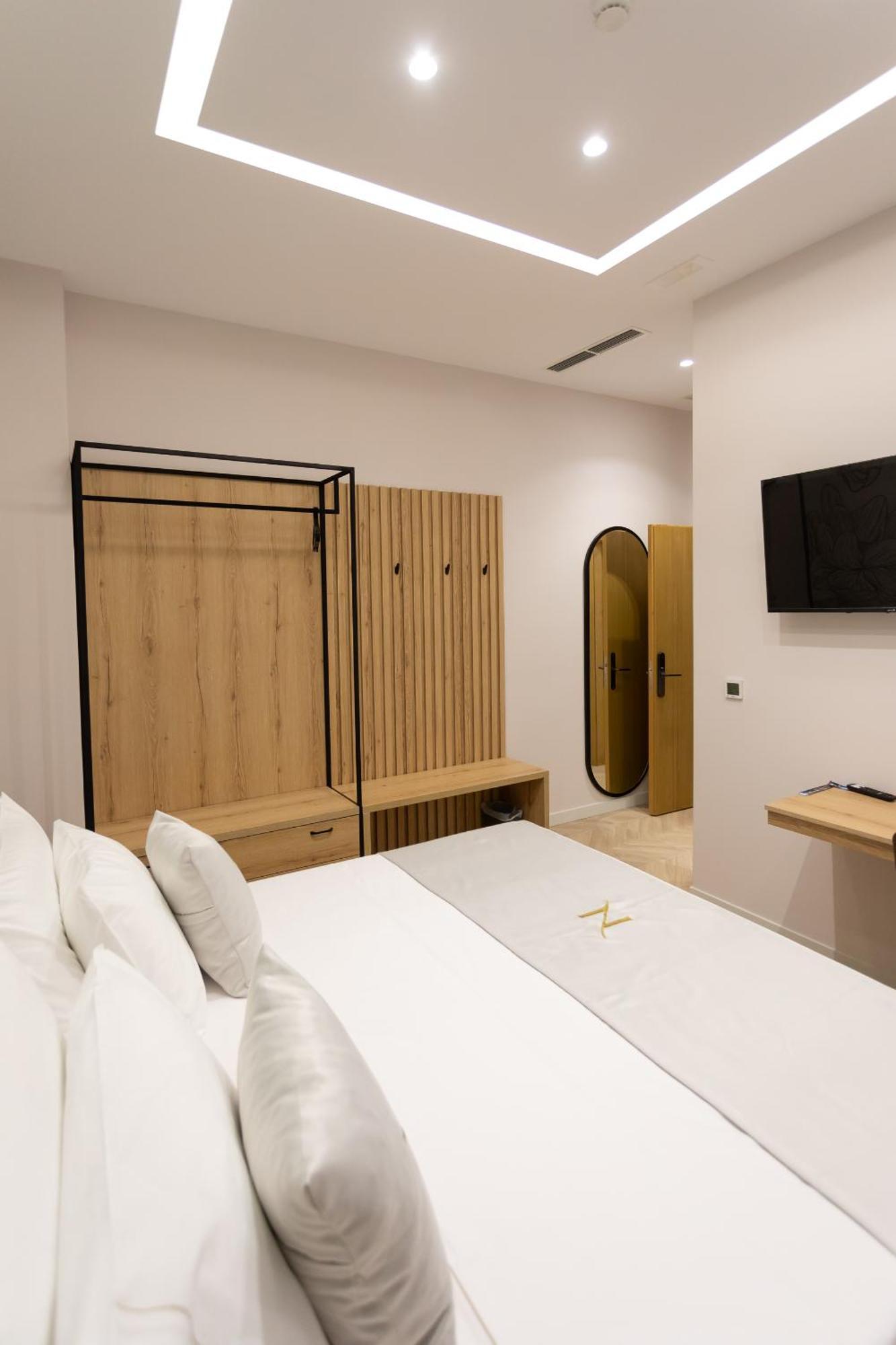 Nayel Hotel Дуррес Экстерьер фото
